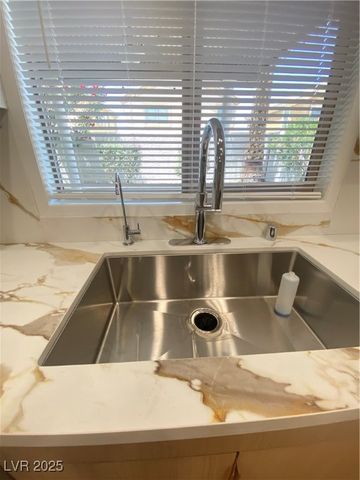 172 Tall Ruff Drive, Las Vegas, NV 89148