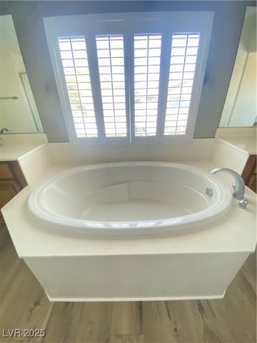 172 Tall Ruff Drive, Las Vegas, NV 89148