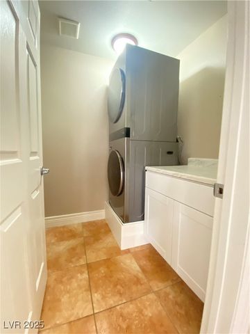 172 Tall Ruff Drive, Las Vegas, NV 89148