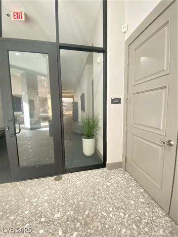 172 Tall Ruff Drive, Las Vegas, NV 89148