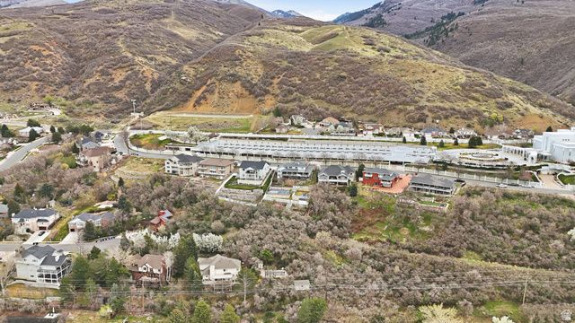 331 S 1550 E Unit 3, Bountiful, UT 84010