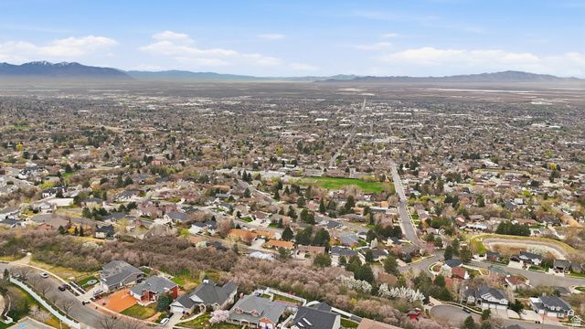 331 S 1550 E Unit 3, Bountiful, UT 84010