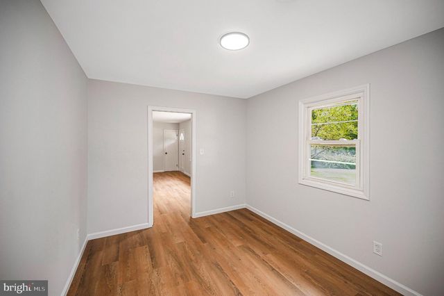 8434 PINE TREE LN, King George, VA 22485