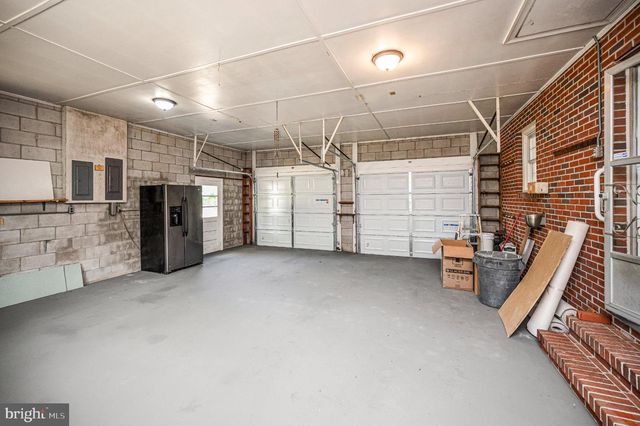 8434 PINE TREE LN, King George, VA 22485