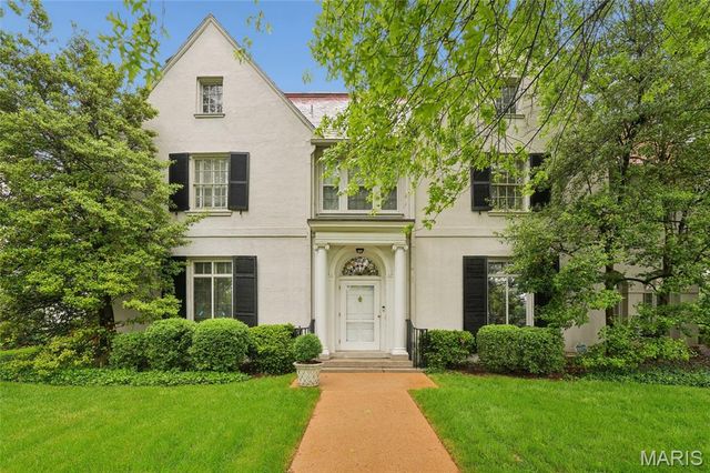 6435 Cecil Avenue, Clayton, MO 63105