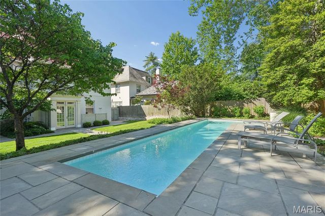 6435 Cecil Avenue, Clayton, MO 63105