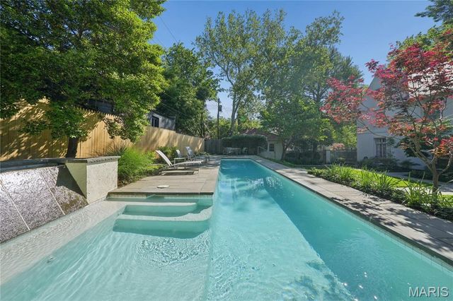 6435 Cecil Avenue, Clayton, MO 63105