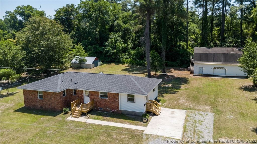 108 McNatt Street, Maxton, NC 28364 — photo 2