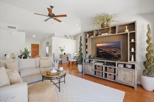 19523 N 84TH Avenue, Peoria, AZ 85382