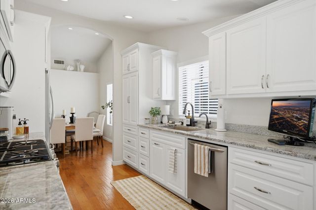 19523 N 84TH Avenue, Peoria, AZ 85382