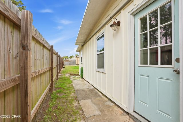 5616 Pinetree Avenue, Panama City, FL 32408