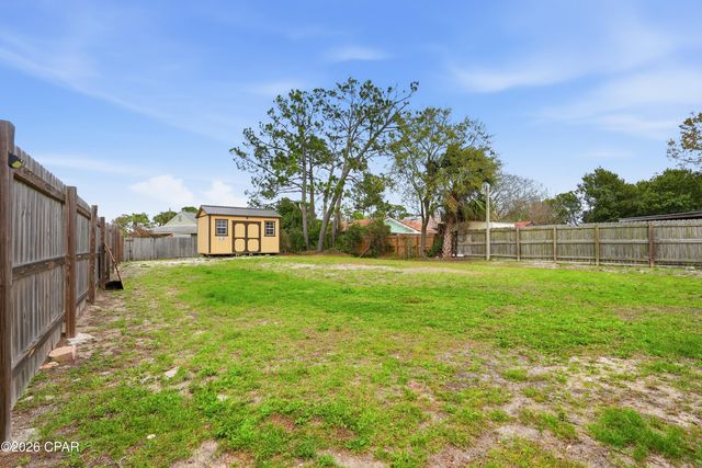 5616 Pinetree Avenue, Panama City, FL 32408