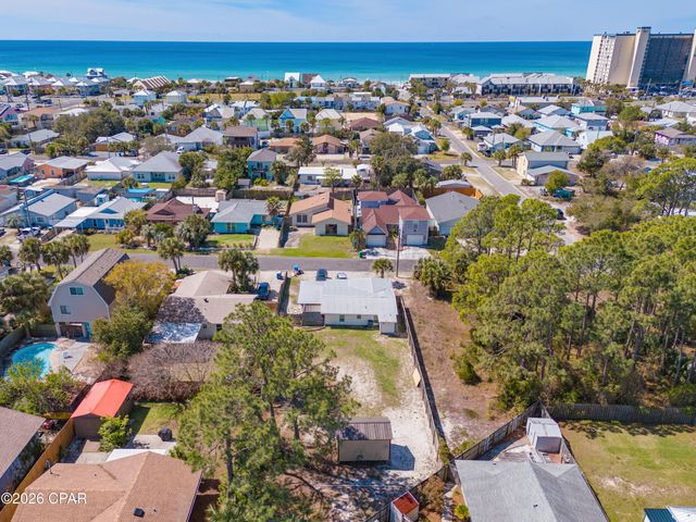 5616 Pinetree Avenue, Panama City, FL 32408