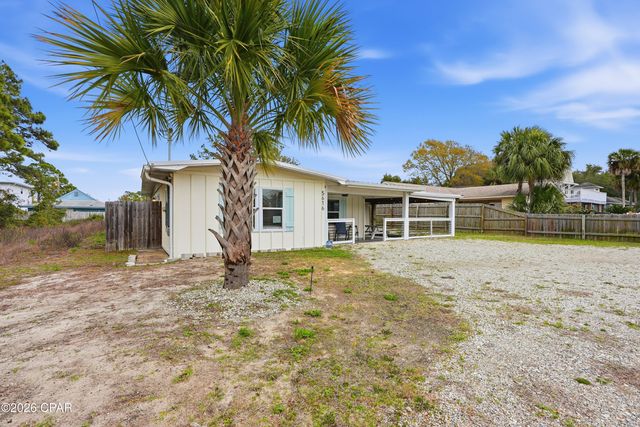 5616 Pinetree Avenue, Panama City, FL 32408