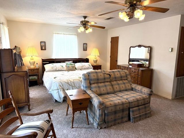 719 Hickory Hill Drive, Burkeville, TX 75932