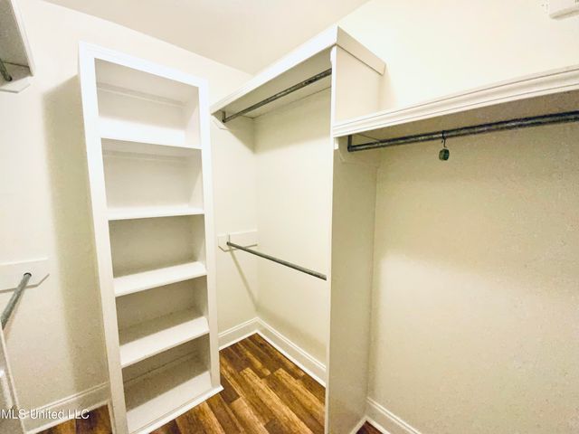 514 Glensview Drive, Brandon, MS 39047