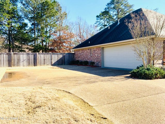 514 Glensview Drive, Brandon, MS 39047