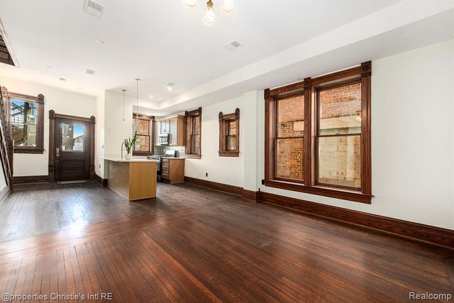 701 W Canfield Street 4, Detroit, MI 48201