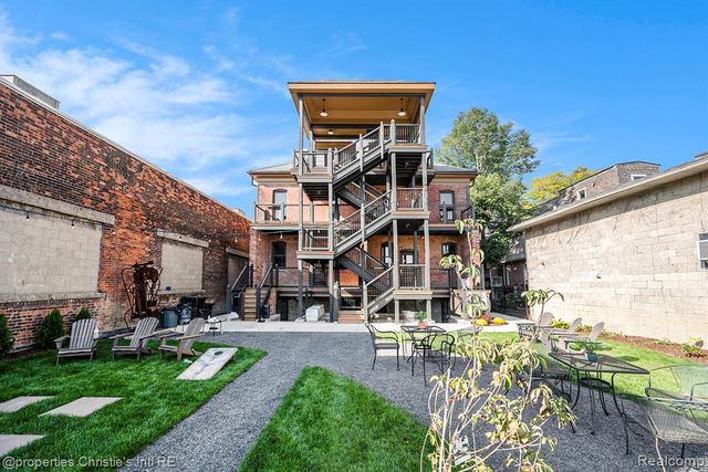 701 W Canfield Street 4, Detroit, MI 48201