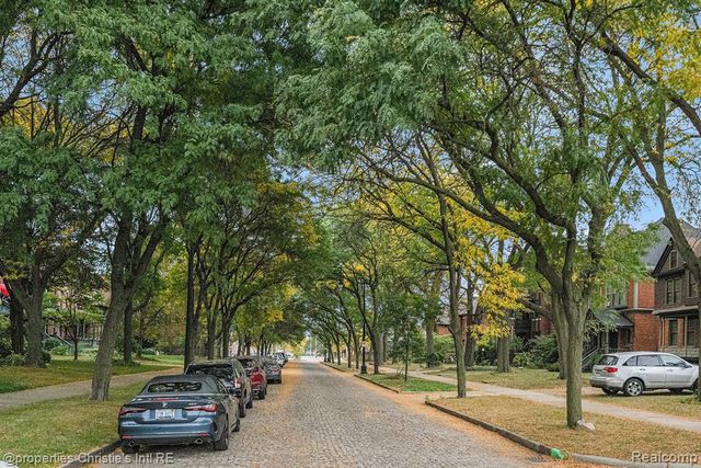 701 W Canfield Street 4, Detroit, MI 48201