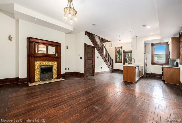 701 W Canfield Street 4, Detroit, MI 48201