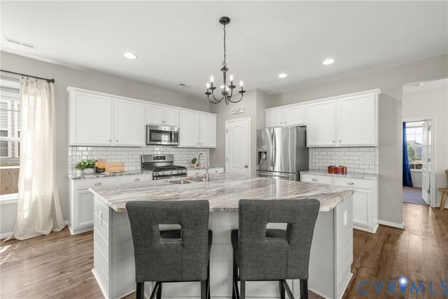 16829 Thornapple Run, Moseley, VA 23120