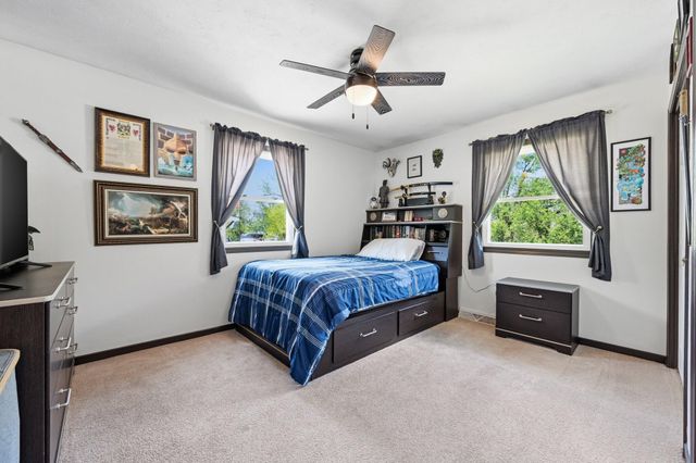 62 LAKEWOOD VILLA Street, Council Bluffs, IA 51501