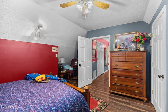 2793 Highway 31, Sneedville, TN 37869