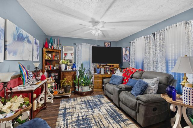 2793 Highway 31, Sneedville, TN 37869