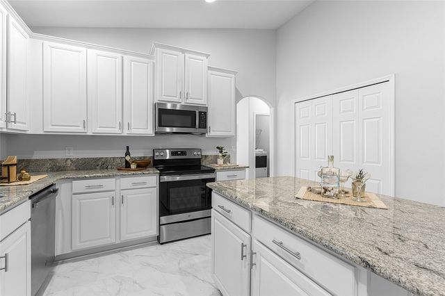 535 Valencia Circle SW, Vero Beach, FL 32968