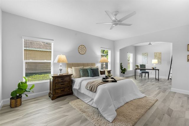 535 Valencia Circle SW, Vero Beach, FL 32968