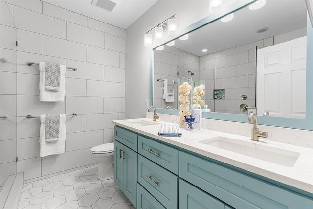 535 Valencia Circle SW, Vero Beach, FL 32968