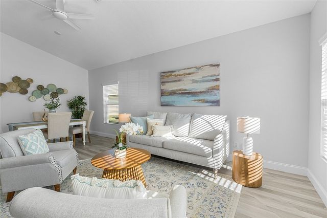 535 Valencia Circle SW, Vero Beach, FL 32968