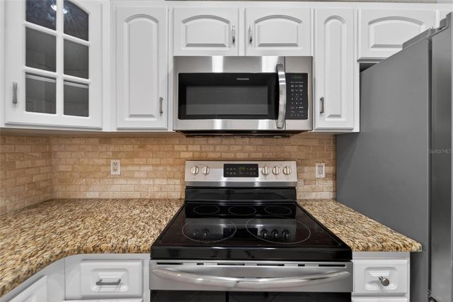 11514 WELLMAN DRIVE, Riverview, FL 33578