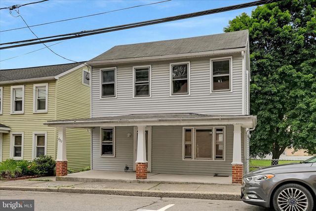 627 N GARFIELD AVE, Schuylkill Haven, PA 17972