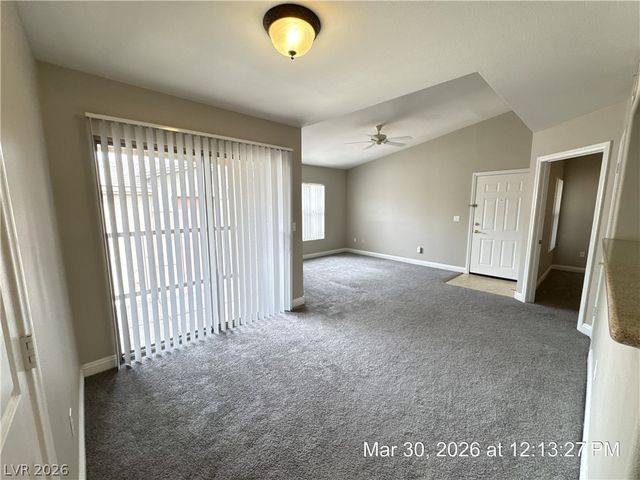 8000 West Badura Avenue 2052, Las Vegas, NV 89113