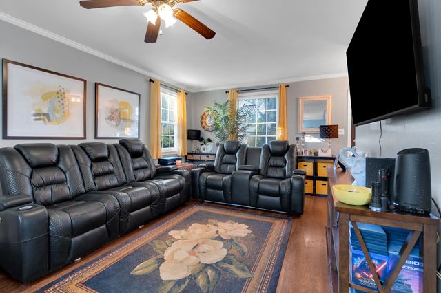 324 Druid Ln, Tullahoma, TN 37388