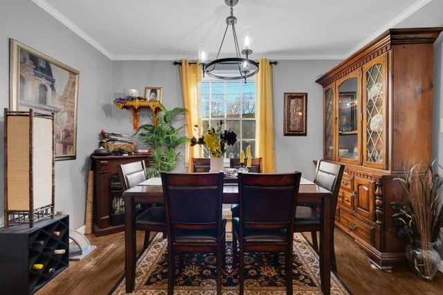 324 Druid Ln, Tullahoma, TN 37388