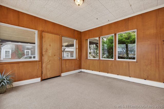 2005 S Johnstone Avenue, Bartlesville, OK 74003