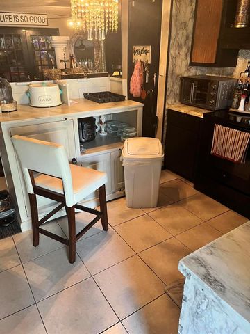 4415 Round Table Court, Boynton Beach, FL 33436