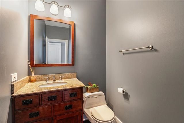 731 Saddlewood Drive, Wauconda, IL 60084