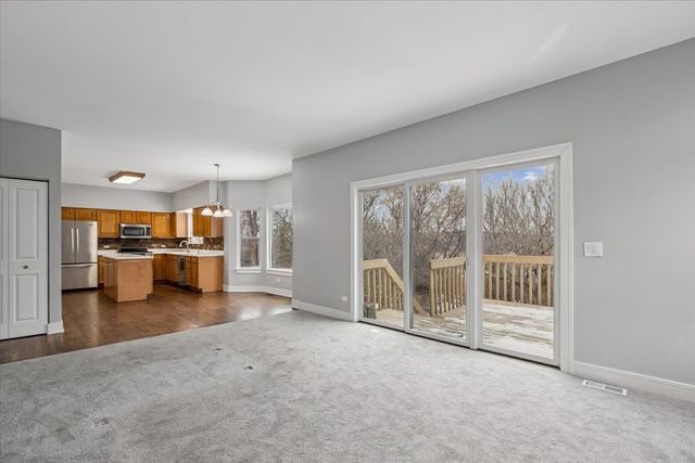 731 Saddlewood Drive, Wauconda, IL 60084