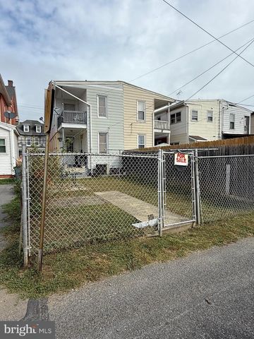 130 LEHMAN ST, Lebanon, PA 17046