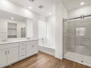 2530 E VINTAGE Drive, San Tan Valley, AZ 85143