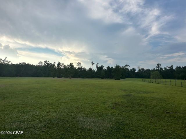 4158 Thompson Road, Marianna, FL 32448