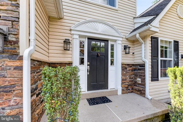 6840 SCENIC VIEW DR, Macungie, PA 18062