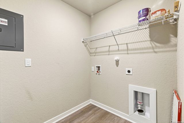 7207 LITTLEFOOT LN, San Antonio, TX 78253