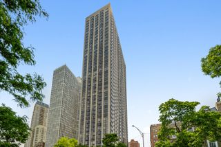2650 N LAKEVIEW Avenue 2103, Chicago, IL 60614
