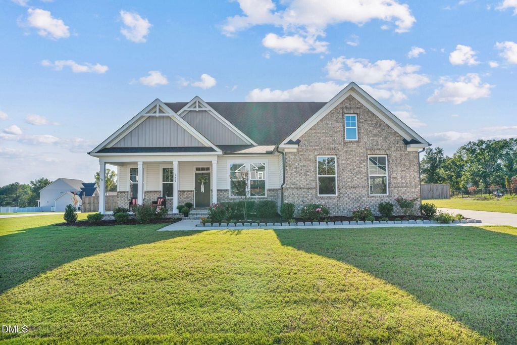 140 Morningside Lane, Angier, NC 27501