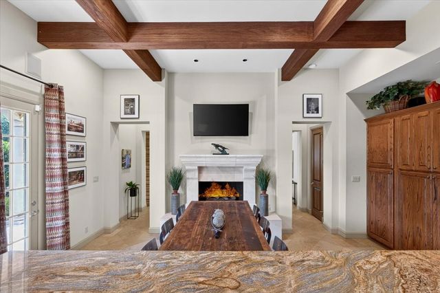 3700 Crestline Road, Fort Worth, TX 76107